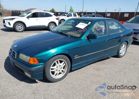 1997 BMW 328I из США, поврежденный, VIN WBACD4327VAV46234